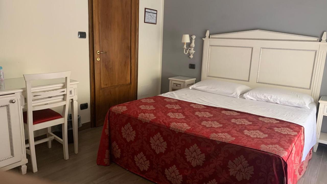 Notti Sull'Adige Hotell Verona Eksteriør bilde