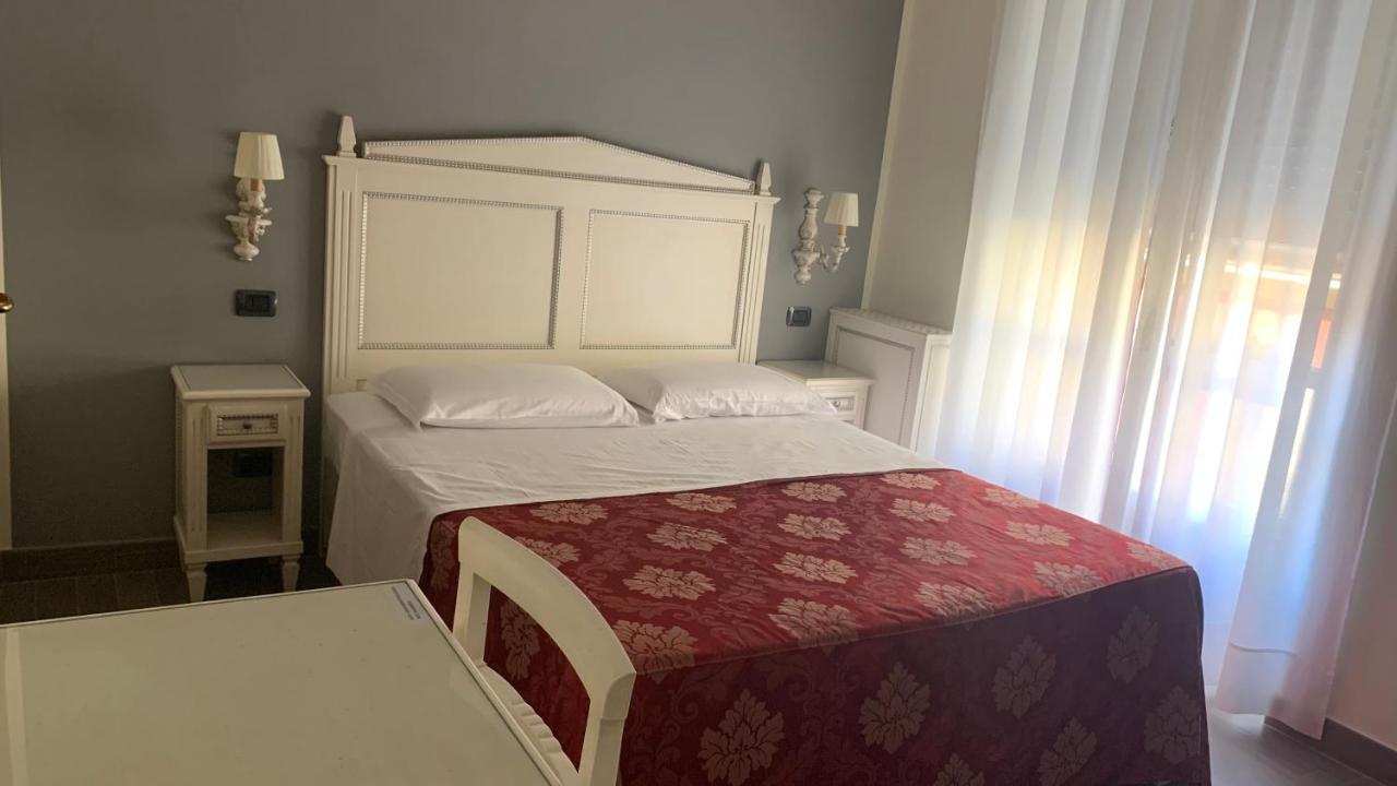 Notti Sull'Adige Hotell Verona Eksteriør bilde