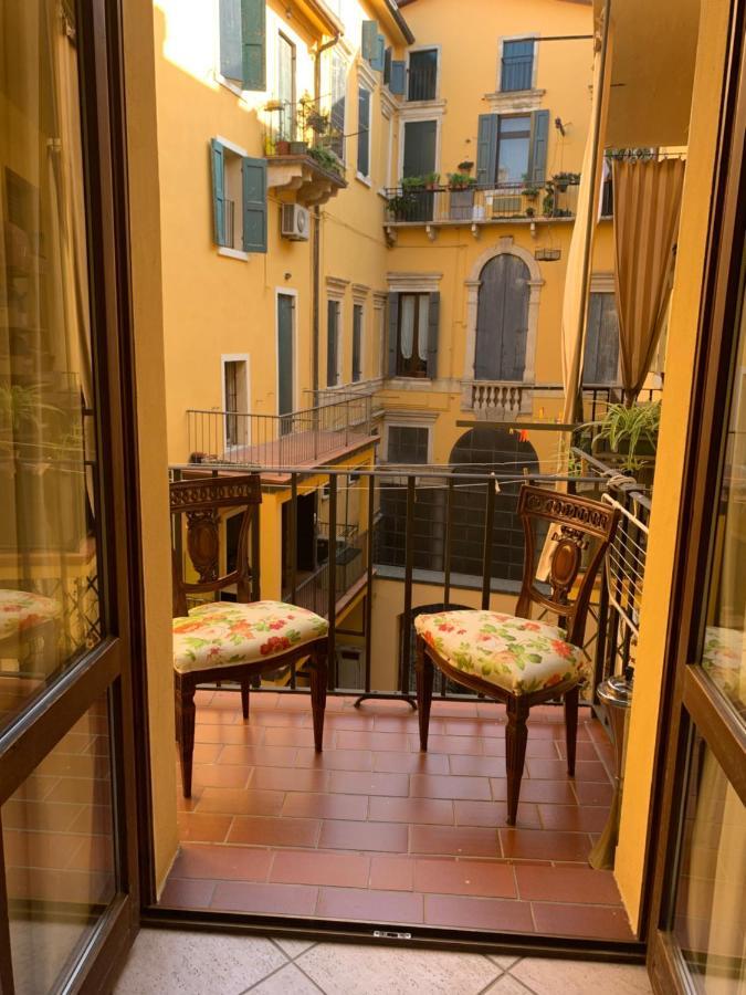 Notti Sull'Adige Hotell Verona Eksteriør bilde