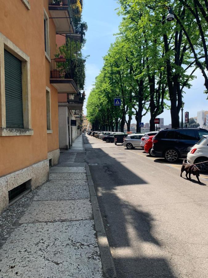 Notti Sull'Adige Hotell Verona Eksteriør bilde